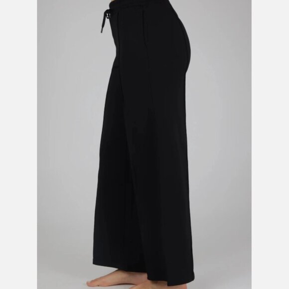 Women's Wide Leg Black Pants Velocity Size: M - Picture 3 of 10